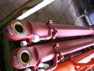 hidraulinis cilindras Hitachi ZX210W 9204401 ekskavatoriaus Hitachi
