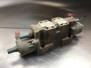 hidraulinis skirstytuvas LIEBHERR Directional Control Valve (11003683) ekskavatoriaus LIEBHERR A914C li/A924C Li