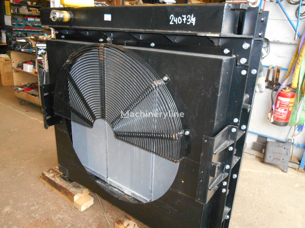 variklio aušinimo radiatorius Case T.Rad 1390-030-0000-A KUH10040 ekskavatoriaus Case CX800B