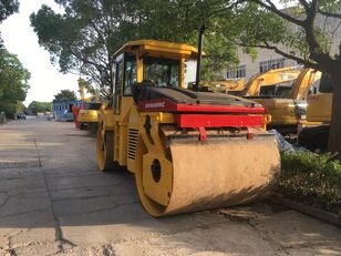 asfalto volas DYNAPAC CC522