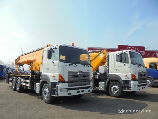 autobokštelis Hino 700 6X4 2IN STOCK