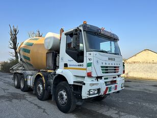 betonvežis Cifa  su IVECO Trakker 480 važiuokle