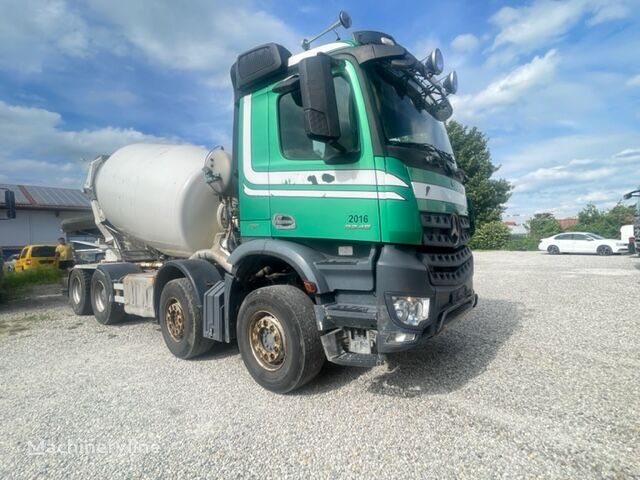 betonvežis Saraka  su Mercedes-Benz Arocs 3246 Saraka 10m³; EUR6; SUPER ZUSTAND!8x4 važiuokle