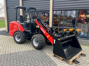 teleskopinis frontalinis krautuvas Manitou MLA 3-25H