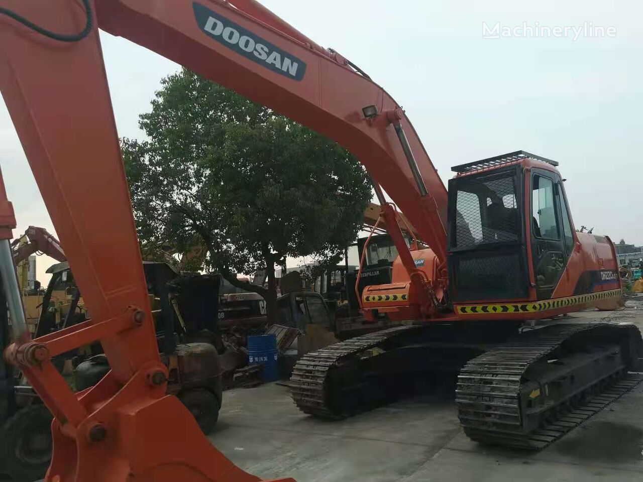 vikšrinis ekskavatorius Doosan DH220LC-7